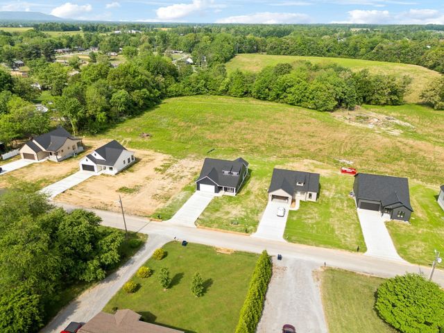 819 Oconnor St, Smithville, TN 37166