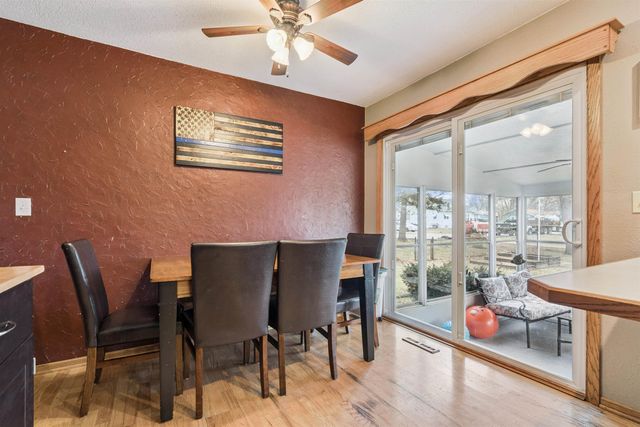 413 4th Ave NE, Oelwein, IA 50662