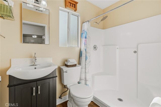 4959 Premiere Avenue, Lakewood, CA 90712