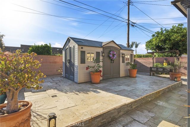 4959 Premiere Avenue, Lakewood, CA 90712