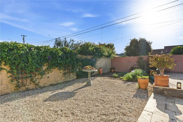 4959 Premiere Avenue, Lakewood, CA 90712