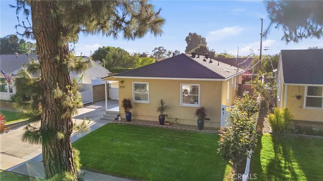 4959 Premiere Avenue, Lakewood, CA 90712