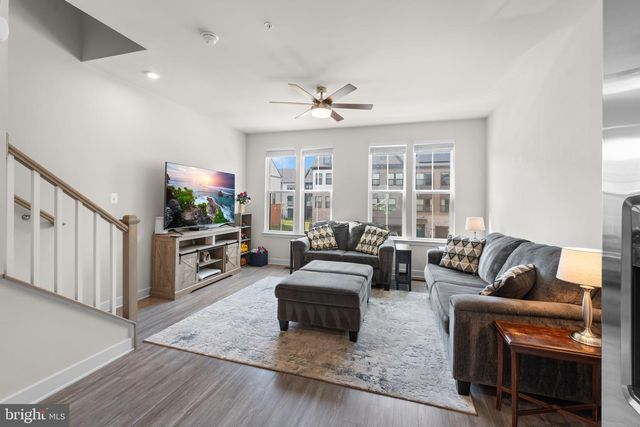 528 LEVANNA LN, Glen Burnie, MD 21060