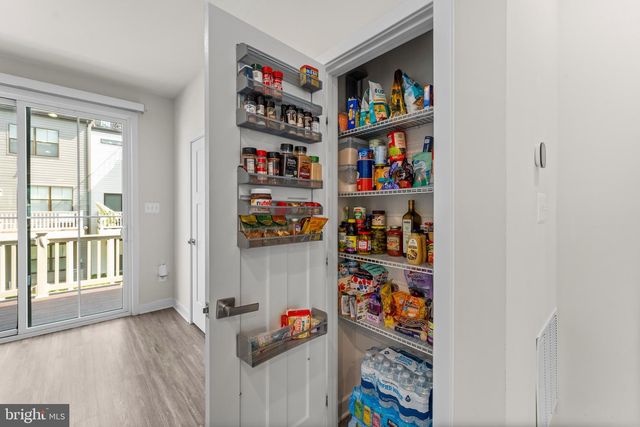 528 LEVANNA LN, Glen Burnie, MD 21060