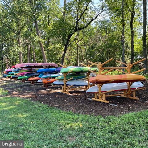 528 LEVANNA LN, Glen Burnie, MD 21060