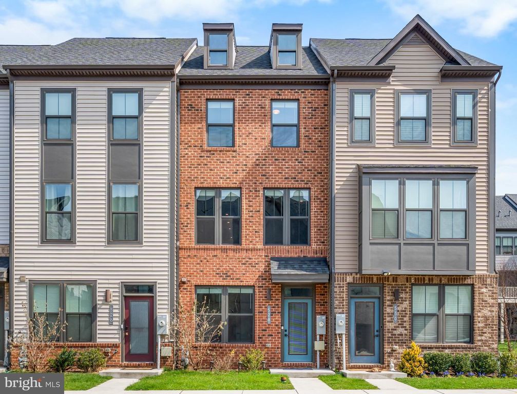 528 LEVANNA LN, Glen Burnie, MD 21060