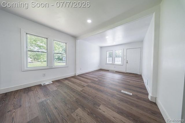 18486 Trinity Street, Detroit, MI 48219