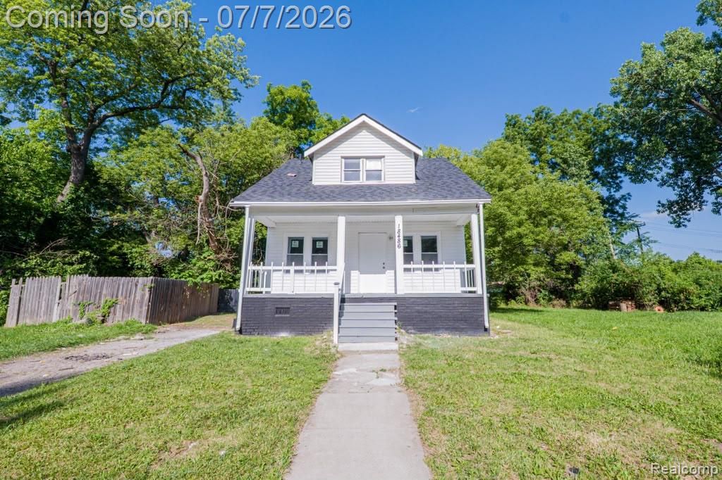 18486 Trinity Street, Detroit, MI 48219