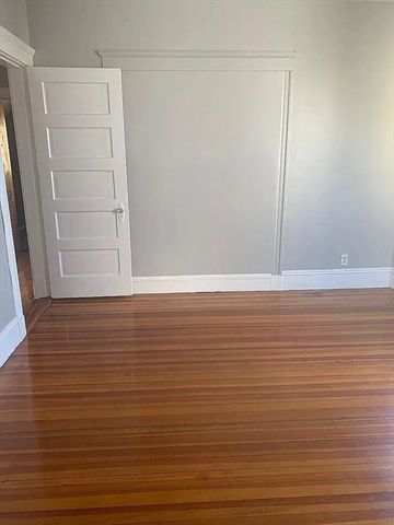 8 Mallard Ave 3, Boston, MA 02124