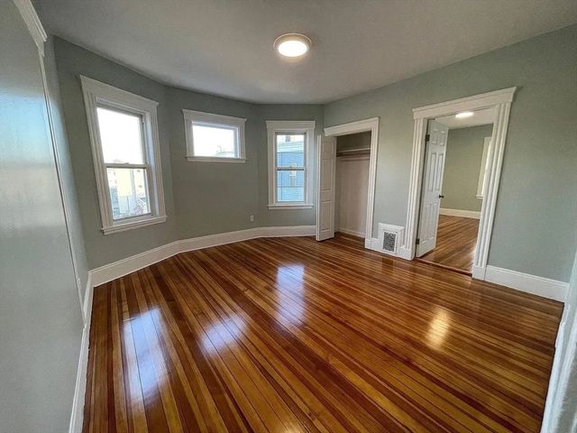 8 Mallard Ave 3, Boston, MA 02124