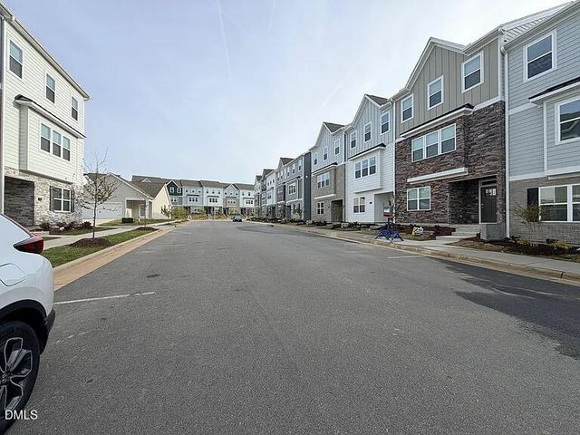 721 Lucky Clover Way, Fuquay Varina, NC 27526