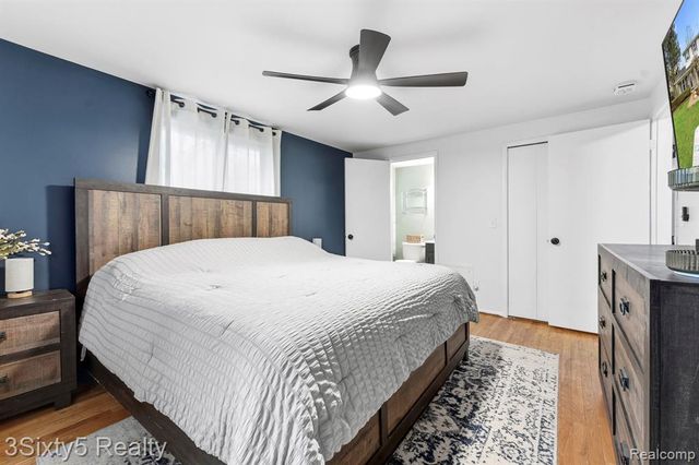 23577 W Newell Circle, Farmington, MI 48336