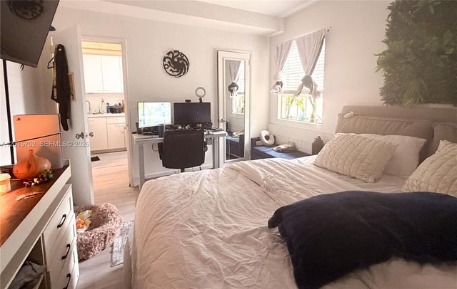 8144 HARDING AVE 2, Miami Beach, FL 33141