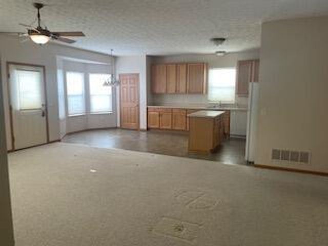 9192 Cambrian Commons Drive, Columbus, OH 43240