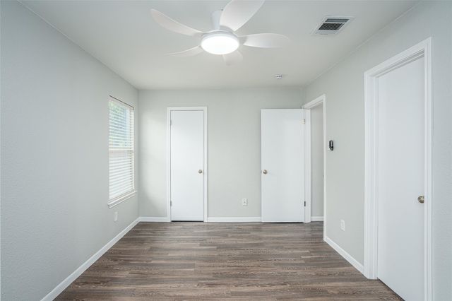 5911 Kevin Kelly PL, Austin, TX 78727