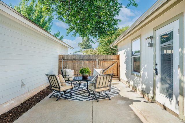 5911 Kevin Kelly PL, Austin, TX 78727