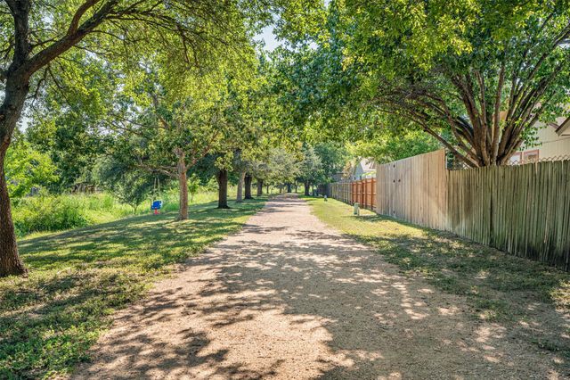 5911 Kevin Kelly PL, Austin, TX 78727