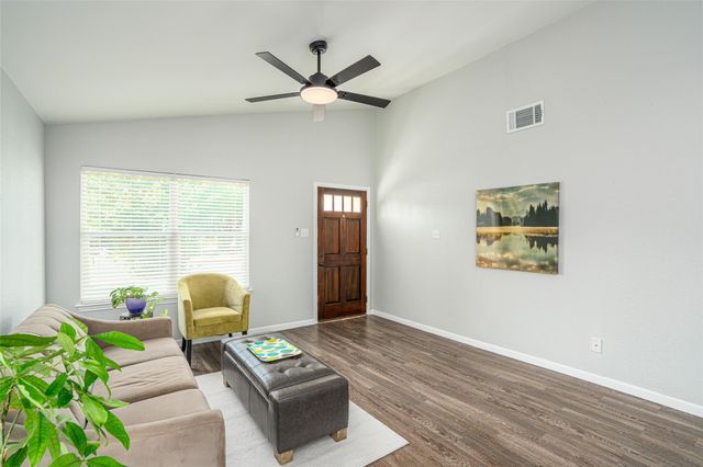 5911 Kevin Kelly PL, Austin, TX 78727