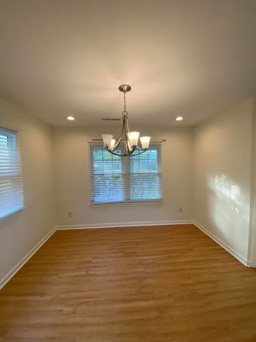 1120 Daffodil Lane, Mount Pleasant, SC 29464