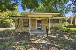 204 Methodist Street, Red Oak, TX 75154