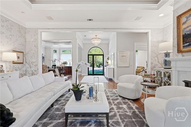 5 Springpine Lane, Savannah, GA 31411