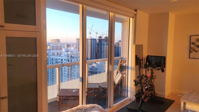 50 Biscayne Blvd 4603, Miami, FL 33132