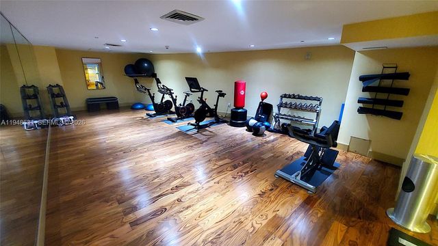 50 Biscayne Blvd 4603, Miami, FL 33132