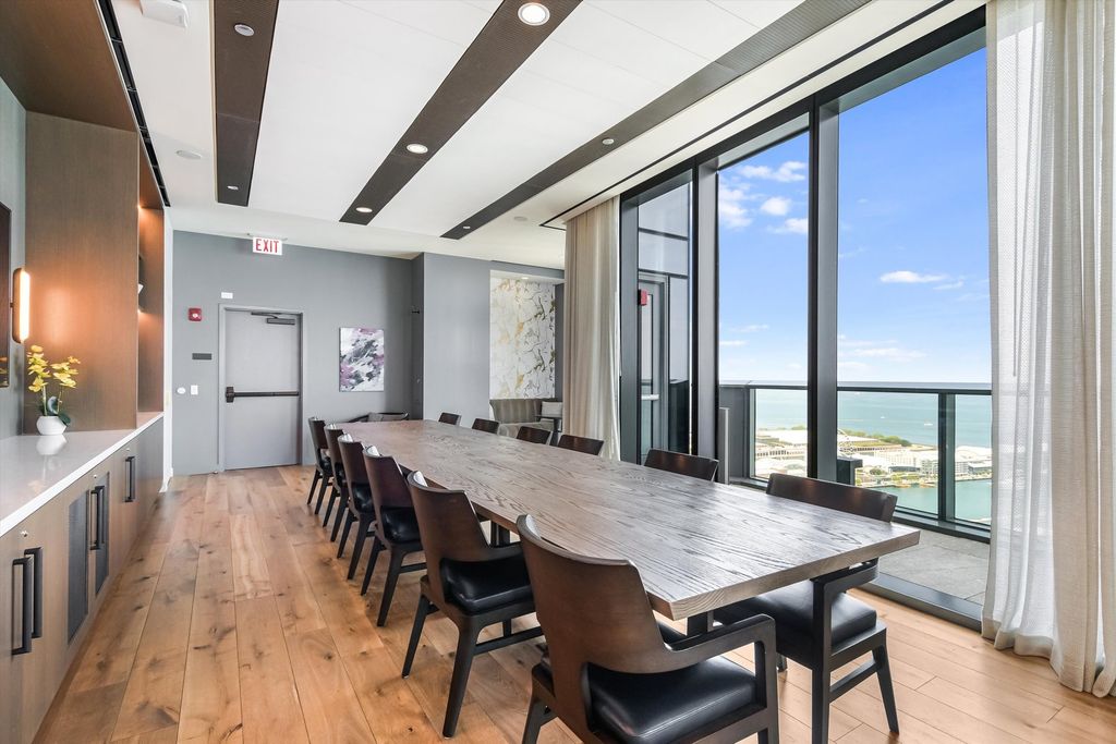 Image 26 of property listing at 211 N Harbor Drive 4107, Chicago, IL 60601