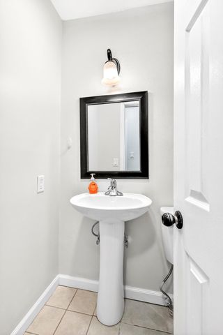 541 S Villa Rose Avenue, Springfield, MO 65802