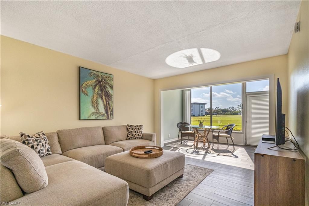 1724 Pine Valley DR # 106, Fort Myers, FL 33907