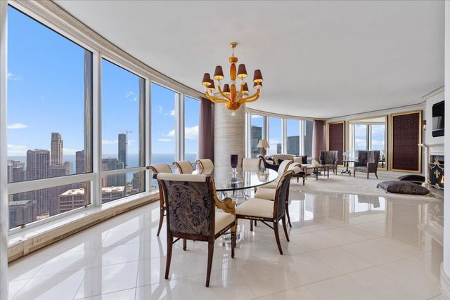 401 N Wabash Avenue 48A, Chicago, IL 60611