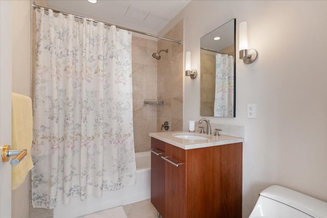 401 N Wabash Avenue 48A, Chicago, IL 60611