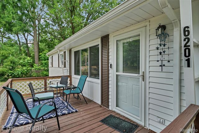6201 Mercury Avenue, Burton, MI 48509