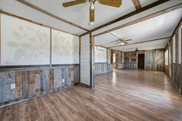 705 E Pine St Street, Edgewood, TX 75117