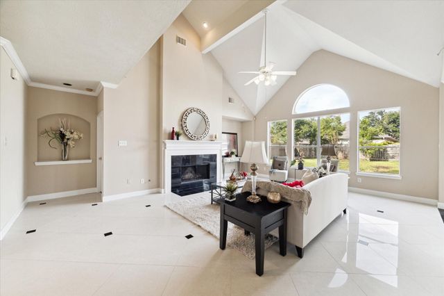 1818 Cross Spring Drive, Sugar Land, TX 77479