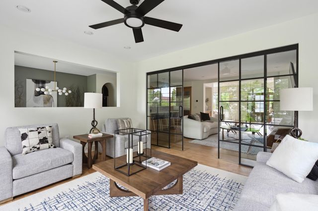 6908 Paiute Circle, Edina, MN 55439