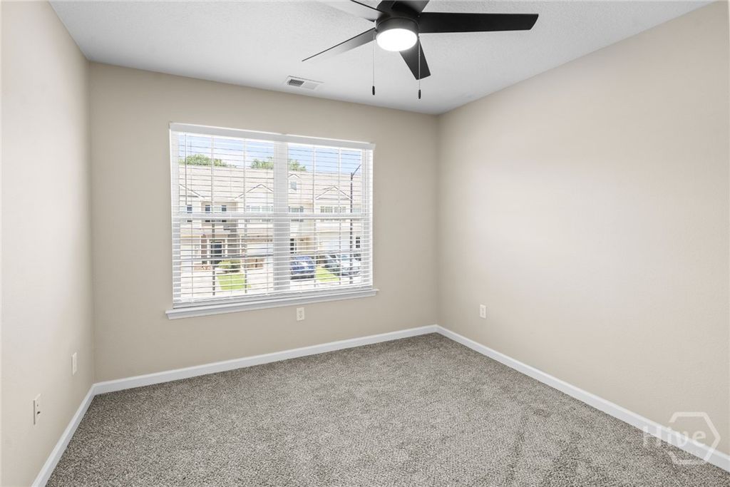 Image 25 of property listing at 45 Canyon Oak Lp, Richmond Hill, GA 31324