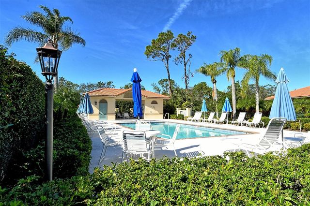 3374 W CHELMSFORD COURT 9, Sarasota, FL 34235