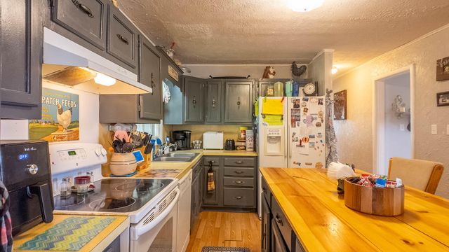 192 Mo 19, Alton, MO 65606