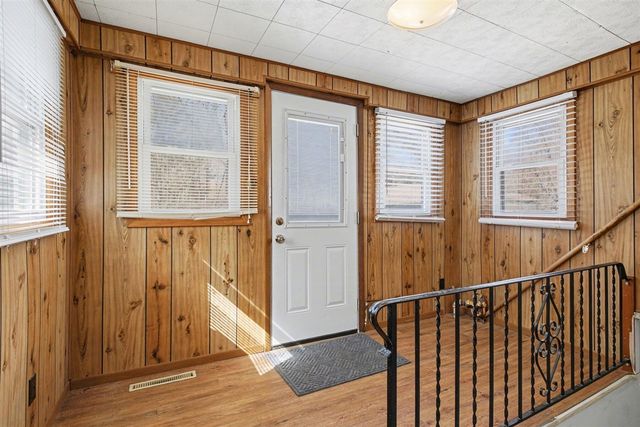 329 Chippewa Street, Buchanan, MI 49107