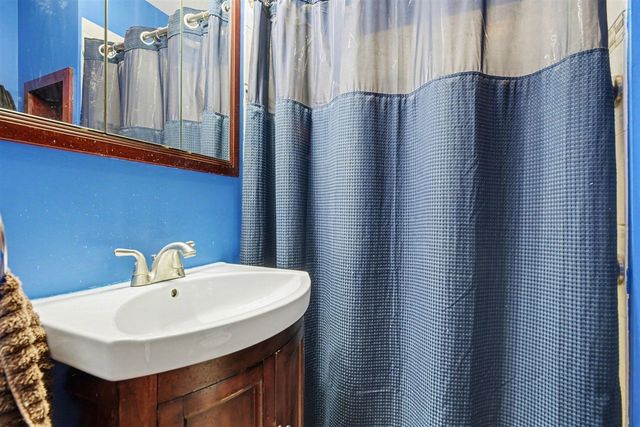 329 Chippewa Street, Buchanan, MI 49107