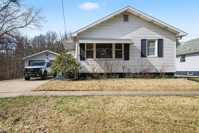 329 Chippewa Street, Buchanan, MI 49107