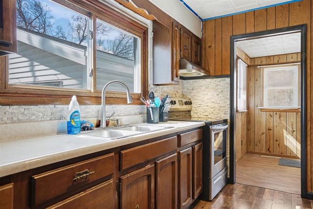 329 Chippewa Street, Buchanan, MI 49107