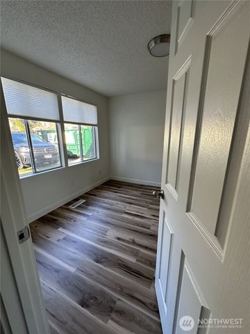 12209 12th Drive SE, Everett, WA 98208