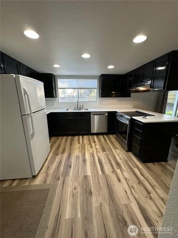 12209 12th Drive SE, Everett, WA 98208