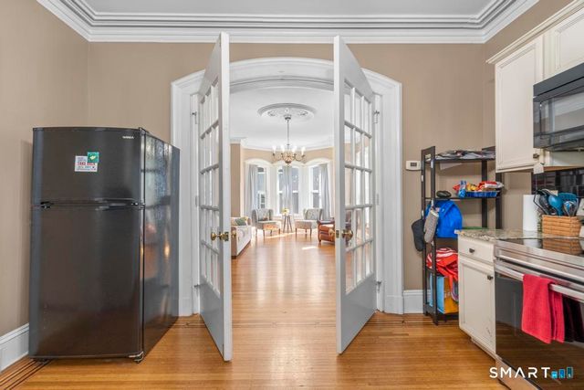 201 Center Street, West Haven, CT 06516