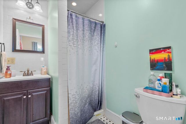 201 Center Street, West Haven, CT 06516