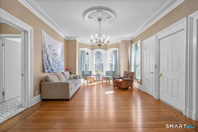 201 Center Street, West Haven, CT 06516