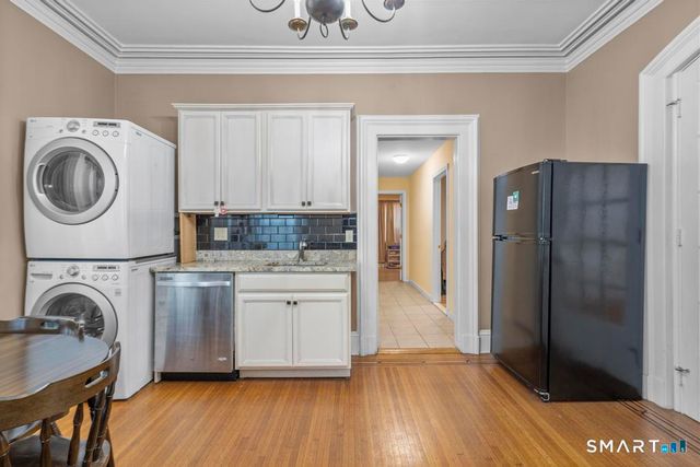 201 Center Street, West Haven, CT 06516