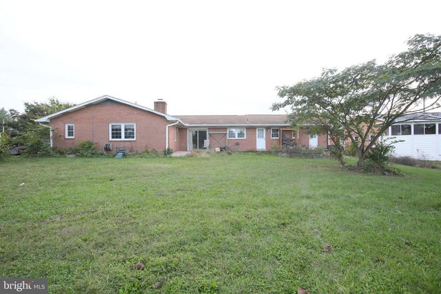 121 HARMON PL, Stephens City, VA 22655
